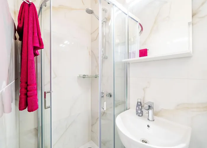 Apartament & Bari I *